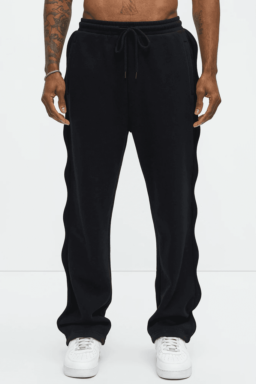 Tyson Wavy Straight Sweatpants by Fashion Nova Men